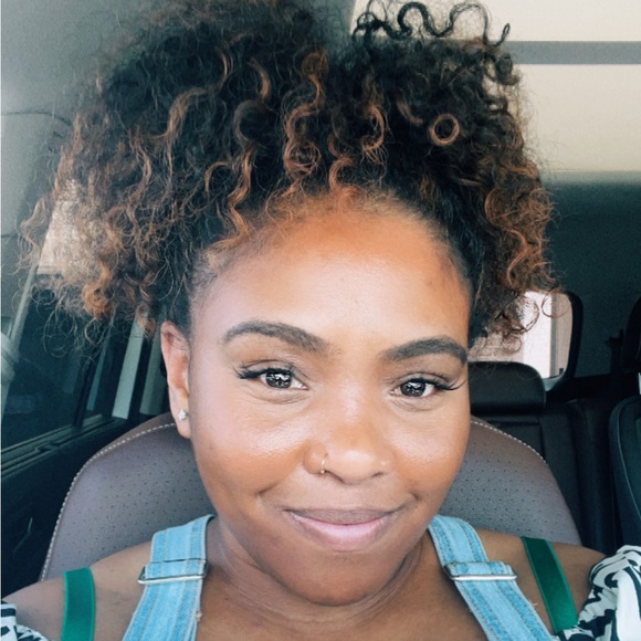 Your friendly neighborhood posher - Neicey - Picture 6 of 11